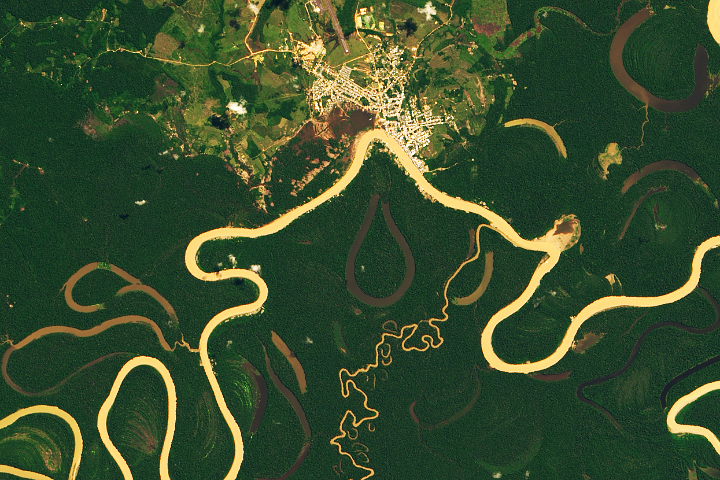 The Many Meanders of the Juruá
