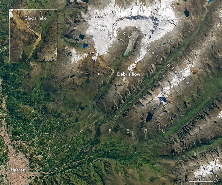 A second image shows the same area on May 7, 2025, after a landslide and debris flow. One of the glacial lakes in the inset has drained and brown debris covers a part of the valley below. Material left by the debris flow appears thickest near the source of the landslide but narrows and appears as a thin brown line along the river as it nears Huaraz.